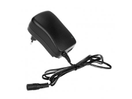 PROSTO Univerzalni strujni ispravljač 3-12V + USB UIS-30