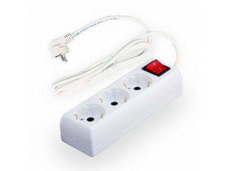 BBLINK PRENOSNA PRIKLJUČNICA 3/2 METRA PREKIDAČ PP/J 3X1.5MM (2/212-0059)