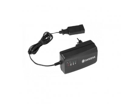GARDENA Brzi punjač za baterije 18V  GA 08832-20