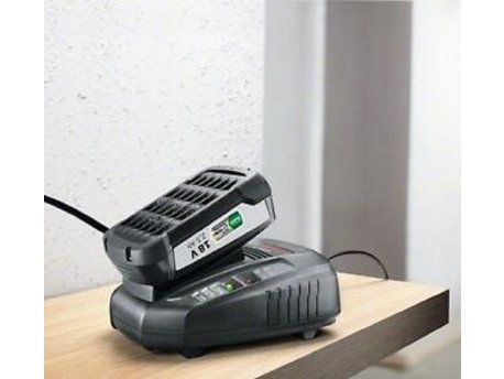 BOSCH Početni set 18 V (2,5 Ah + AL 1830 CV), 1600A00K1P