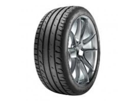 TAURUS Ultra High Performance 215/55 R18 99V