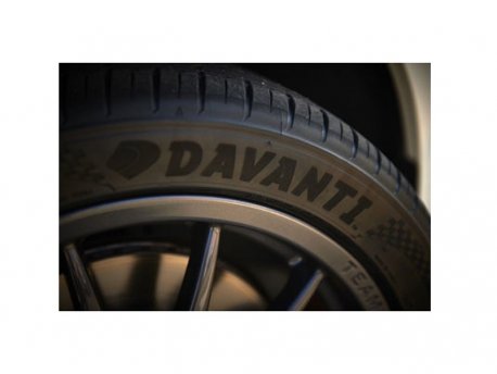 DAVANTI 215/65R16C 109/107T VANTOURA all