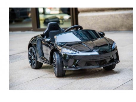 NBL Maclaren gt automobil na akomilator