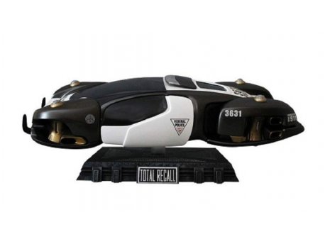 Hollywood Collectibles Group Total Recall: FLying Police Car Replica