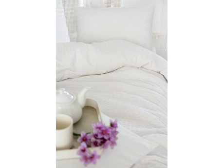 L`ESSENTIEL MAISON Prekrivač Burumcuk White