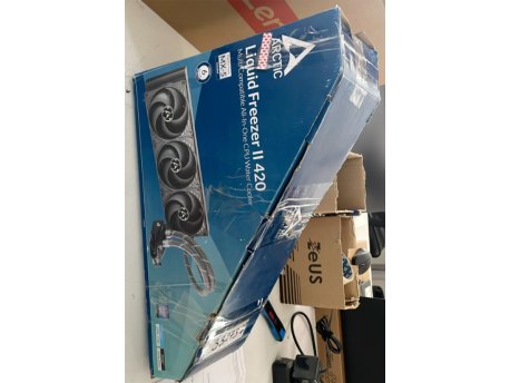 Arctic Liquid Freezer II 420 AIO Vodeno Hladjenje OUTLET