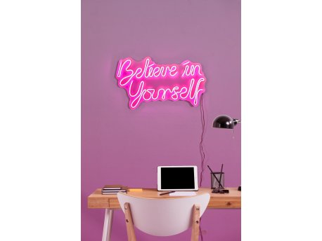 WALLXPERT Dekorativna plastična LED rasveta Believe in Yourself Pink