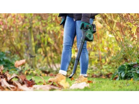 BOSCH bastenski alat UniversalLeafBlower Akumulatorski duvač lišća 18V-130, 1x2,5 Ah 06008A0600