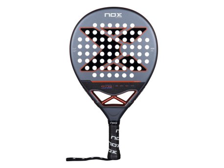 Nox AT10 Genius Junior 2025 by Agustín Tapia padel reket