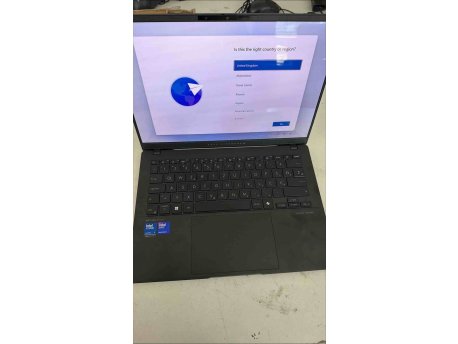 ASUS Vivobook S 14 S5406SA-QD123W (14 inca WUXGA OLED, Ultra 7 256V, 16GB, SSD 512GB, Win 11 Home) OUTLET