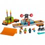 LEGO 60294 AKROBATSKI KAMION - slika 2