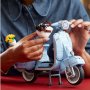 LEGO CREATOR EXPERT 10298 VESPA 125 - slika 4