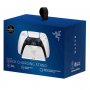 RAZER Postolje za brzo punjenje za PlayStation5 kontrolere – Bela boja (RC21-01900100-R3M1) - slika 1