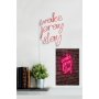 WALLXPERT Dekorativna rasveta Wake Pray Slay Pink - slika 4