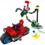 LEGO 76275 Jurnjava motociklima: Spajdermen protiv Dok Oka - slika 2