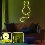 OPVIQ Zidna LED dekoracija Daisy the Cat Medium Yellow - slika 1