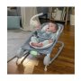 Ingenuity Ležaljka za bebe Happy Bell Massage Bouncer Parker SKU16853 - slika 2