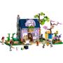 LEGO 42669 Pčelareva kuća i Cvetna bašta - slika 1