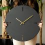 WALLXPERT Dekorativni metalni zidni sat Timeless Metal Wall Clock APS113 - slika 1