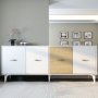 HANAH HOME Komoda Verry White Sapphire Oak - slika 1