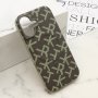 SUPERIOR MONOGRAM MagSafe Futrola za iPhone 16 (6.1) siva - slika 1
