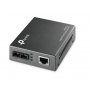 TP LINK Media konverter Gigabit Ethernet 1000Mbps single-mode SC fiber, domet do 15km (MC210CS) - slika 1