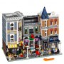 LEGO CREATOR EXPERT 10255 Trg - modeli za odrasle - slika 1